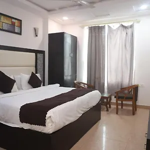 Grand Father Hotel